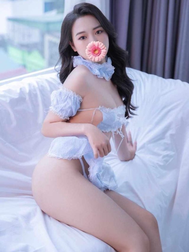 Khánh Vân – Gái Gọi Cầu Giấy Hà Nội: Nơi Bùng Nổ Cảm Xúc